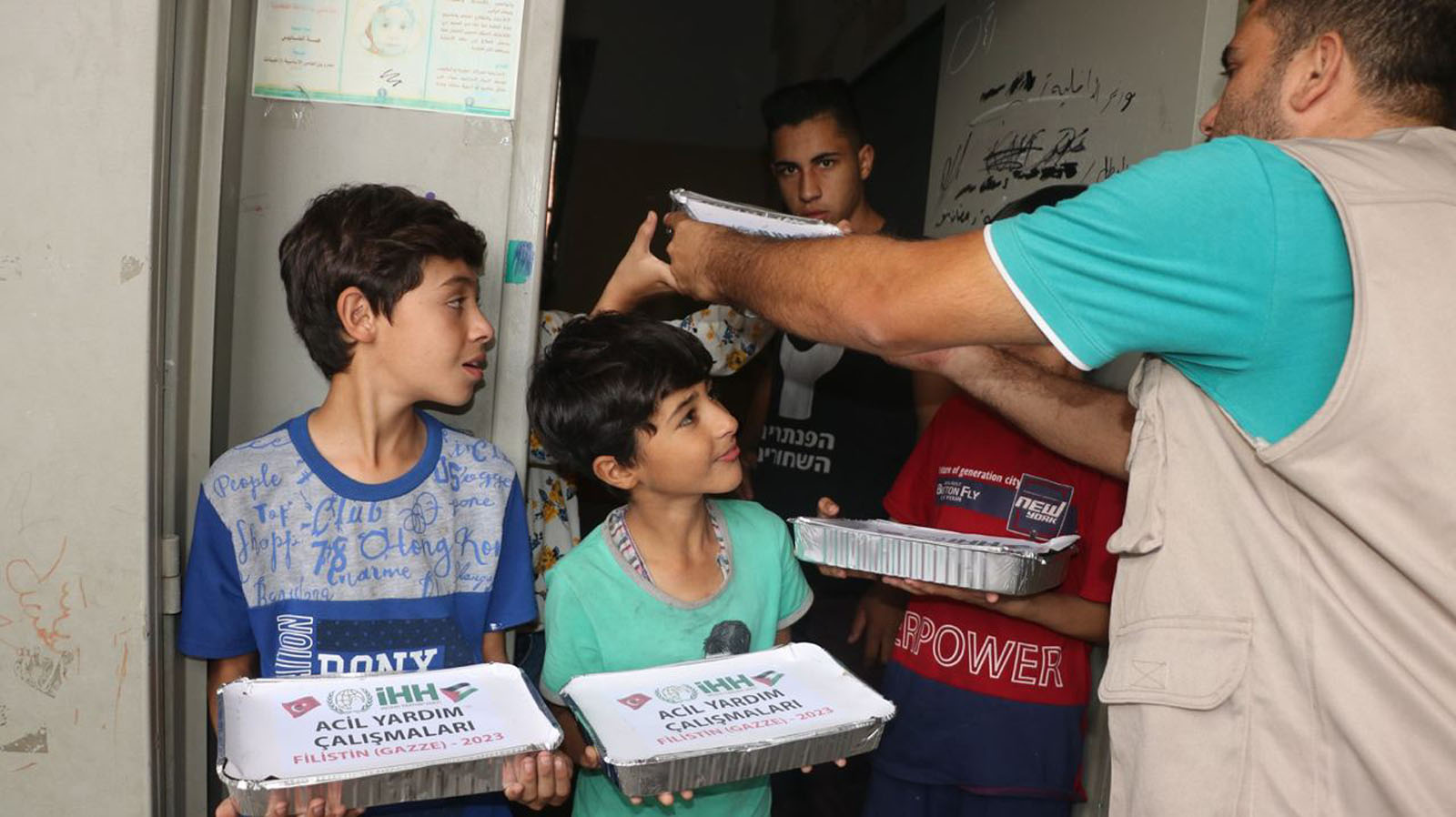 İHH Gazze’de 80 bin kişiye destek ulaştırdı (4)