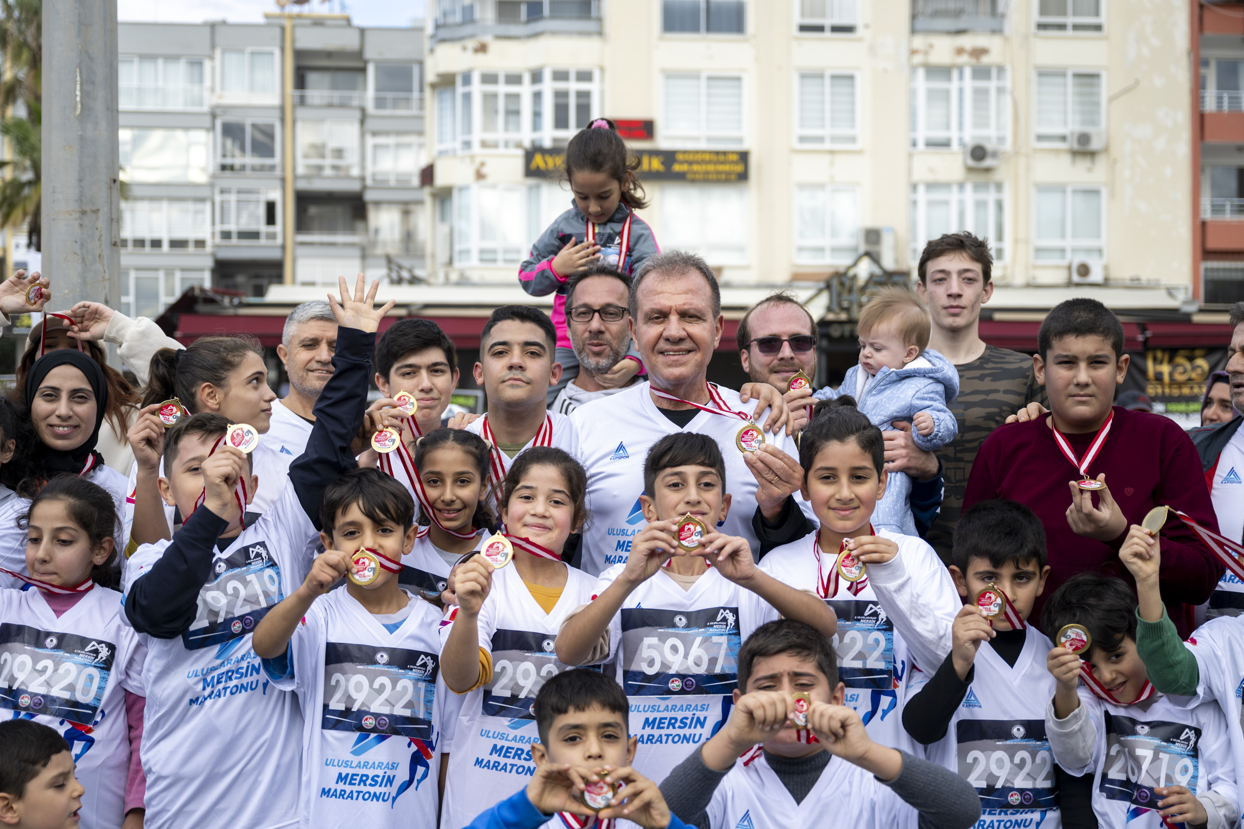 5. ULUSLARARASI MERSİN MARATONU KOŞULDU (10)