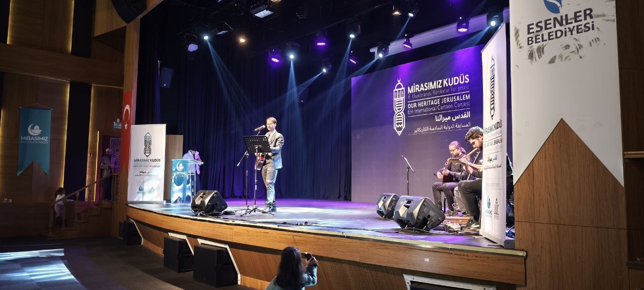 Photo 5854830737541417405 Y