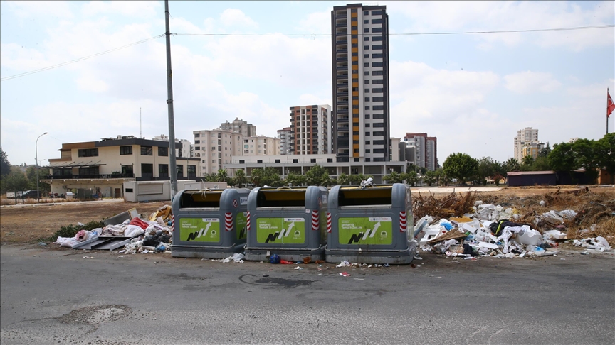 Thumbs B C 6F24D5E618207Ba634D2E8C1C4Cd132A