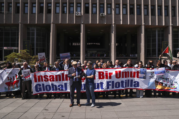 20250911 2 70725994 116940916