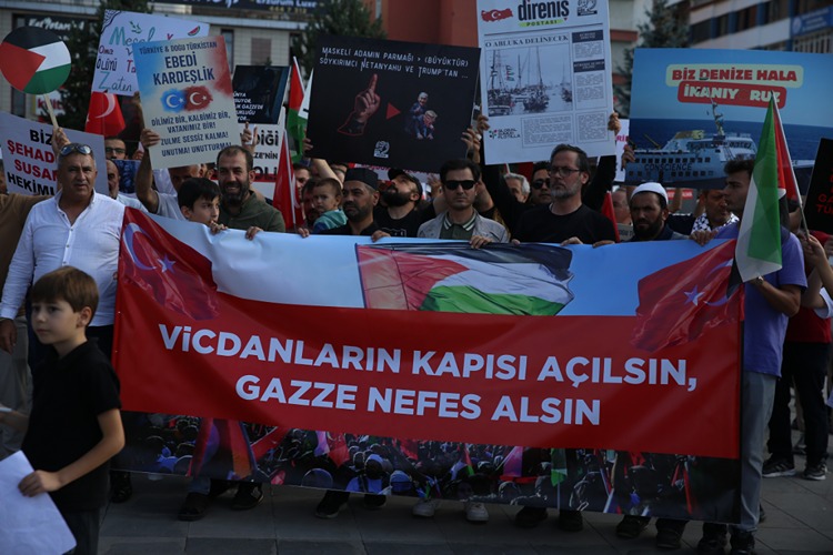 New Folder 2025 Eylül 06 Sumud Yürüyüs Erzurum