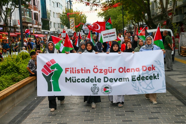 New Folder 2025 Eylül 06 Sumud Yürüyüs Us¸ak