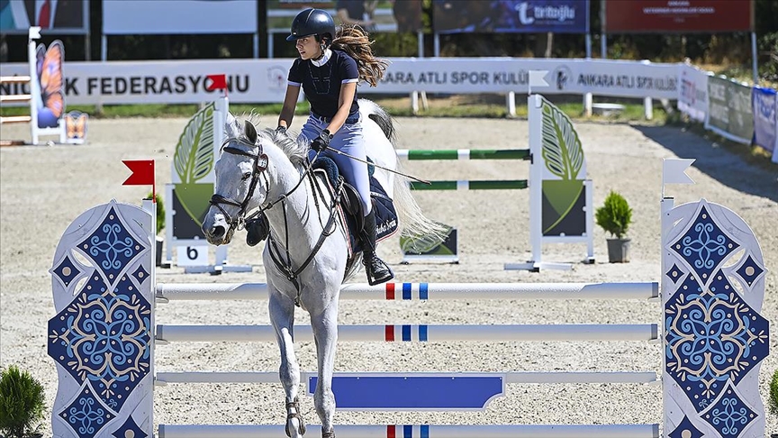 Thumbs B C 59F8364Fa8615A709A8A81Cf1F7A9C2A