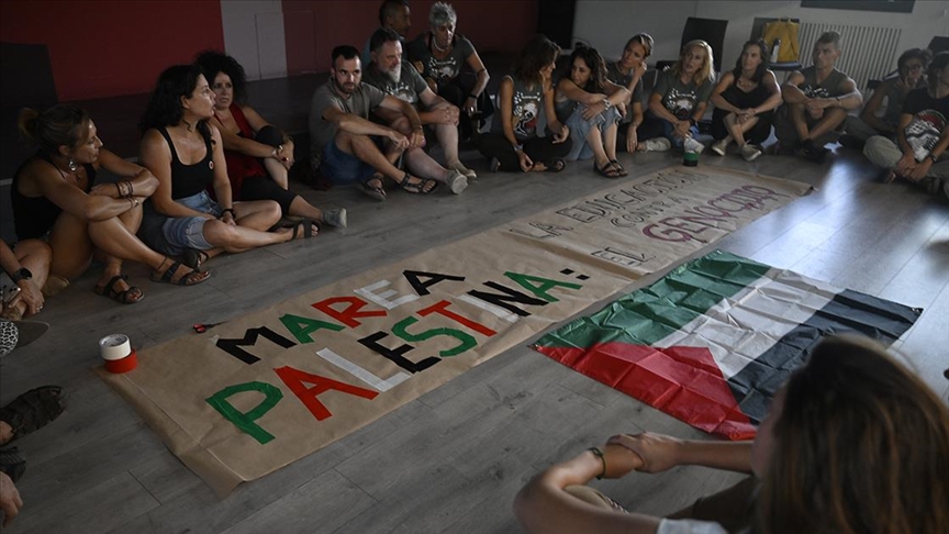 Thumbs B C 9Ce84C2E06D746Faa4F01B9A843409E7