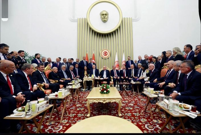 3828172 7F33B7A6D00E1F68479B44Ab5Fec045F