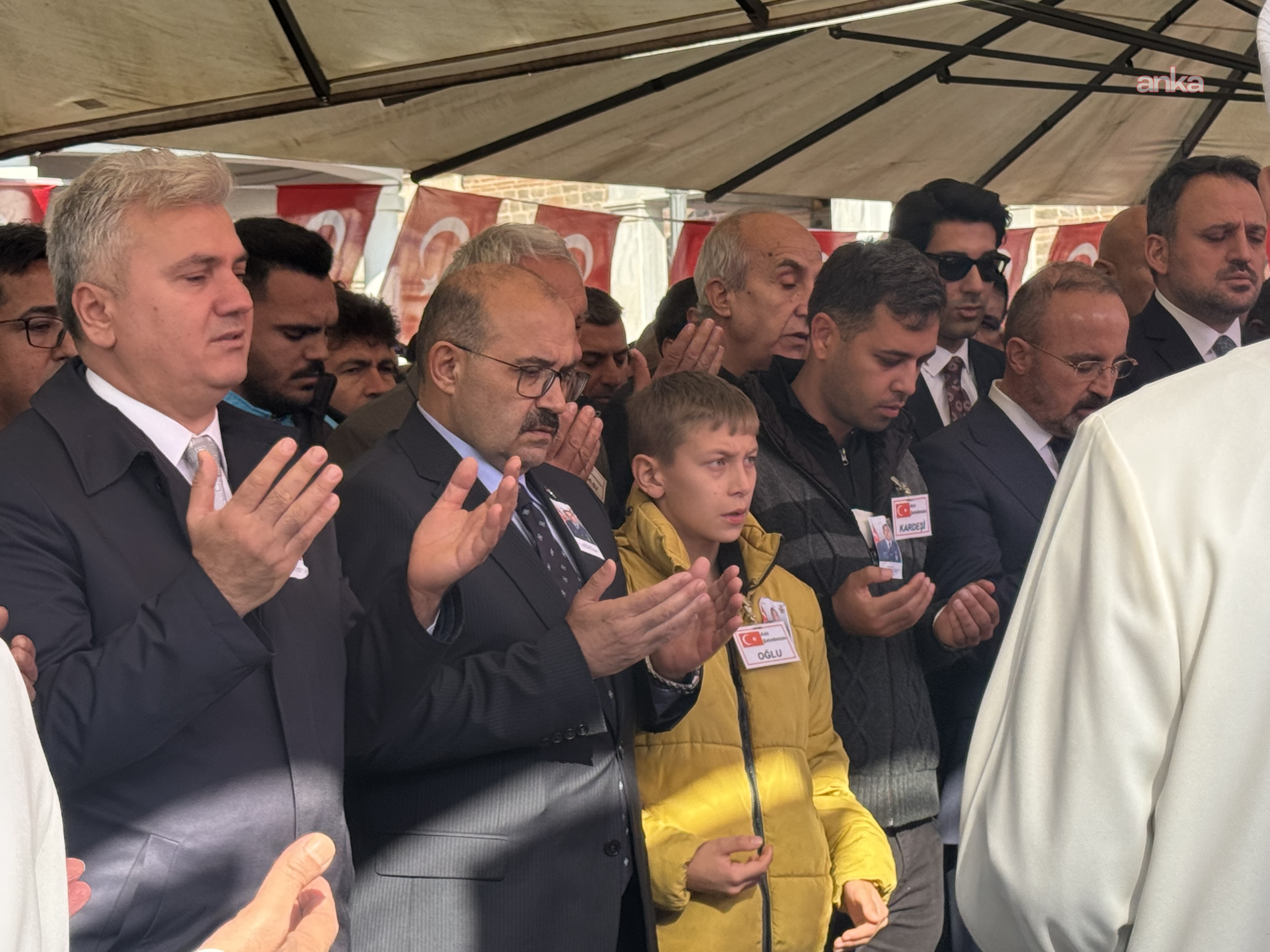 24B8B474 B5Ae 42C3 9Ded 988B96F342Dd W