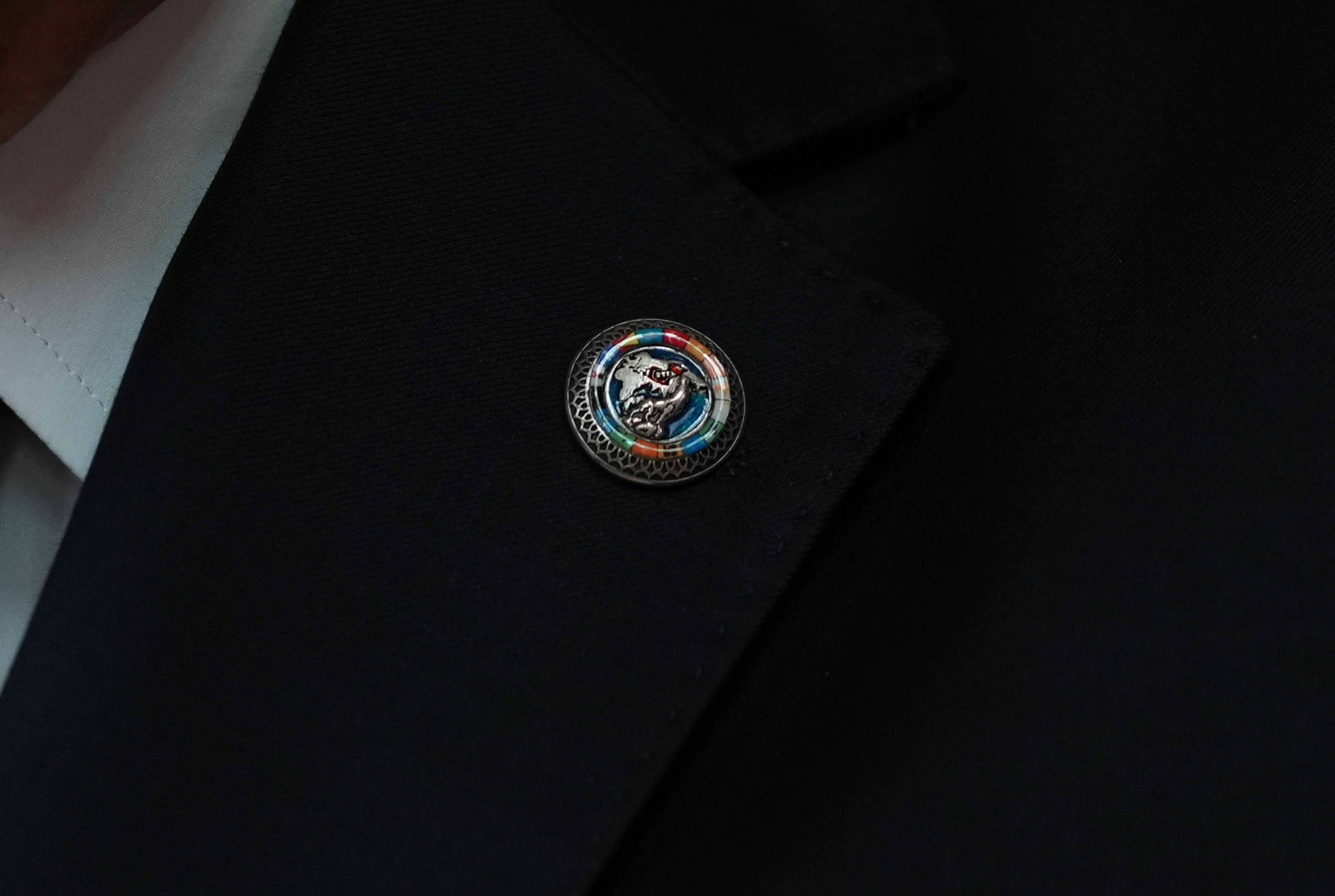 A A 20251111 39676425 39676423 M H P T B M M G R U P T O P L A N T I S I