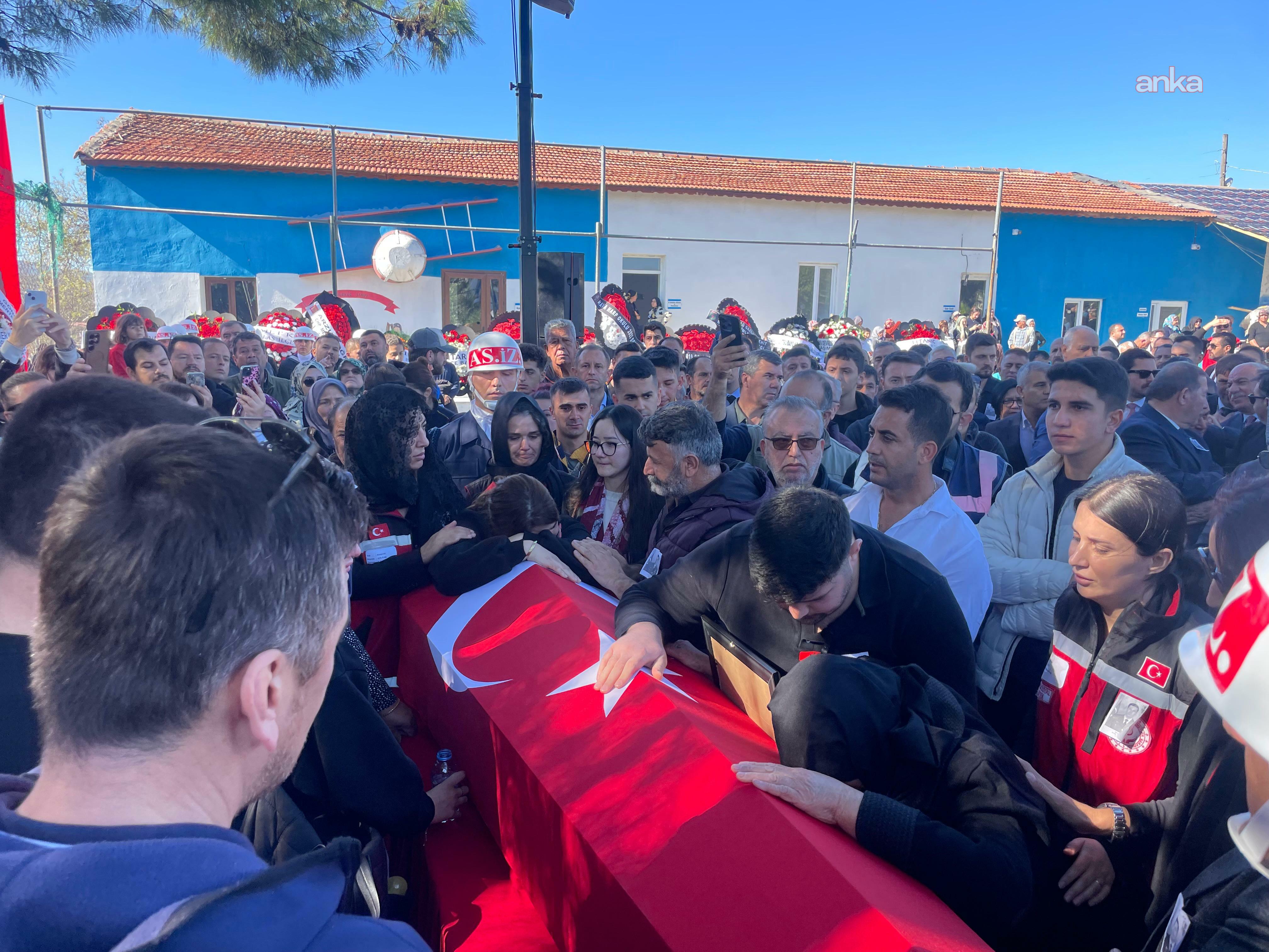 B1F7F2Ef A27B 49A5 A81B 86De182Ae8Ce W