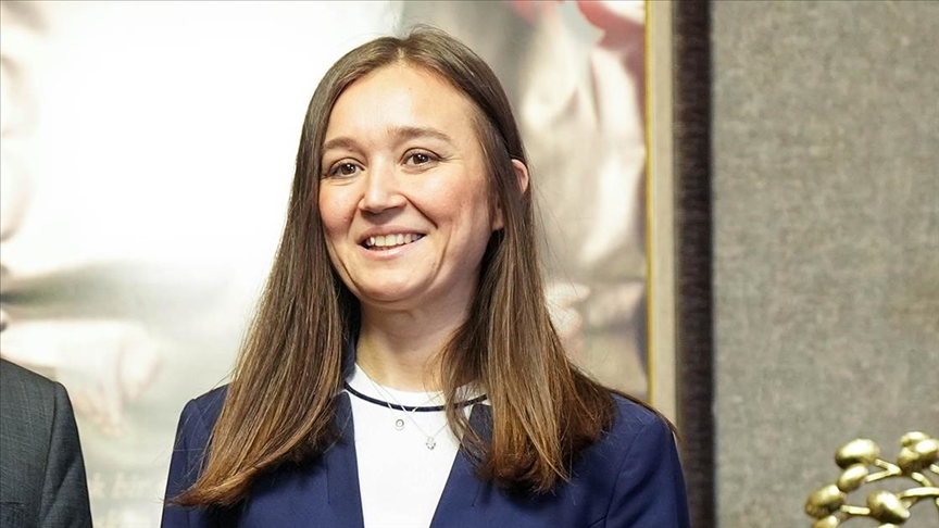 Thumbs B C F19581Fe34Abfddf960C136F015A6719