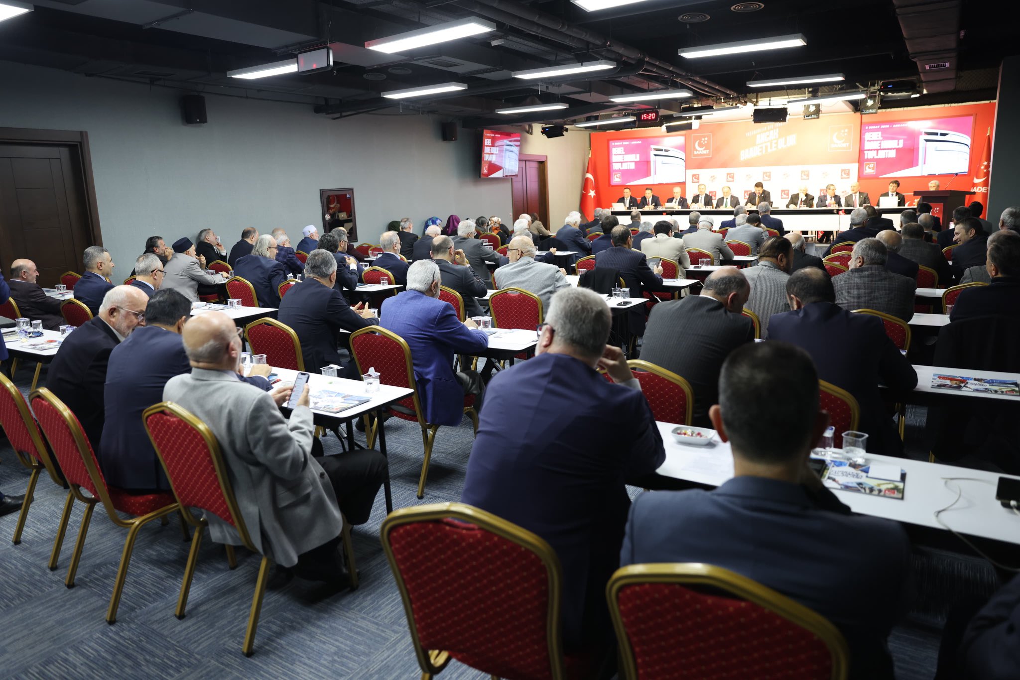 H Ao3 K D Z X A A A Q Pq N