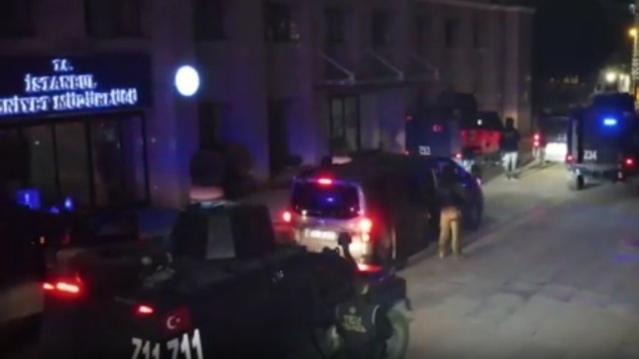 İstanbul merkezli 11 ildeki FETÖ operasyonunda 93 vergi müfettişi gözaltına alındı