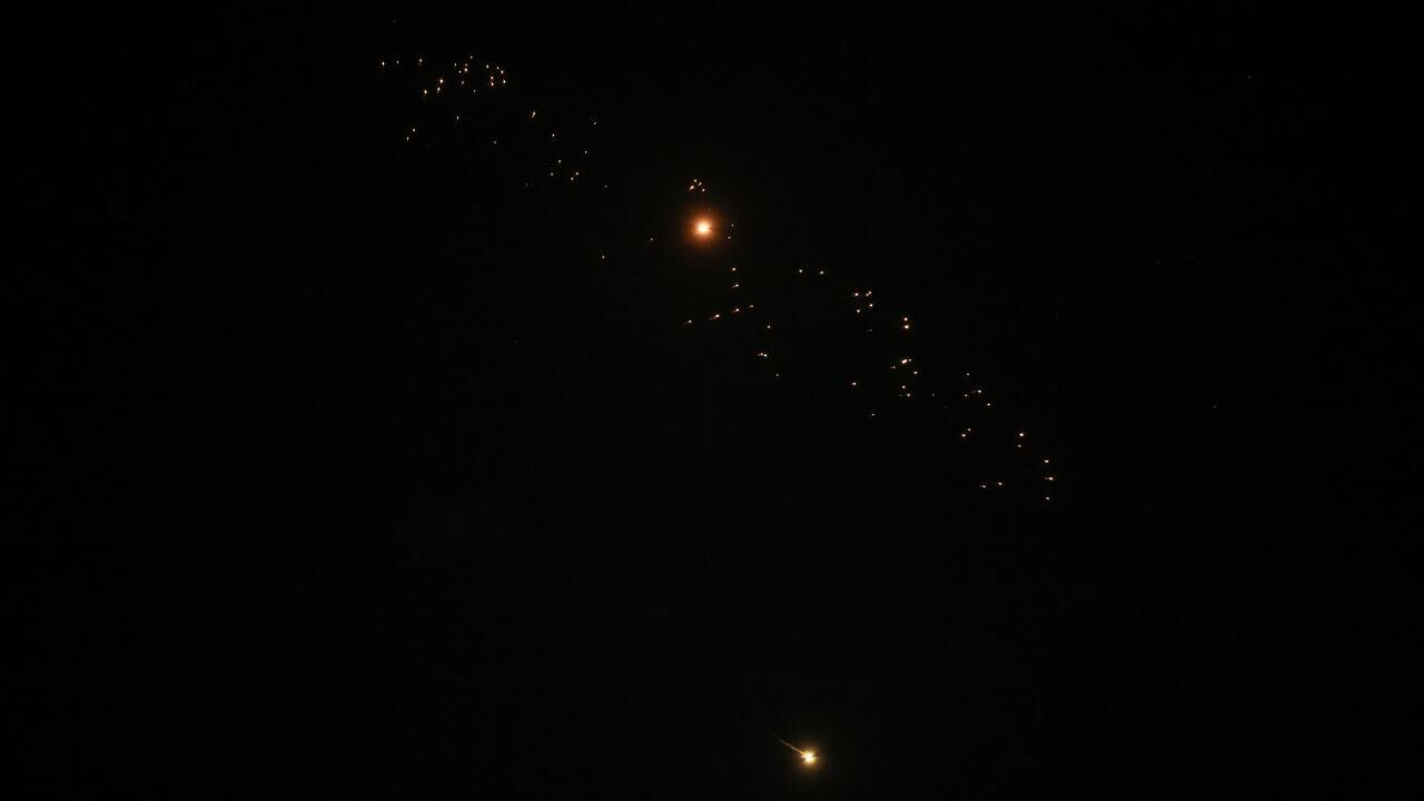 İran misillemesinin ardından İsrail'in Dimona Nükleer Santrali'nin bulunduğu bölgede sirenler çaldı