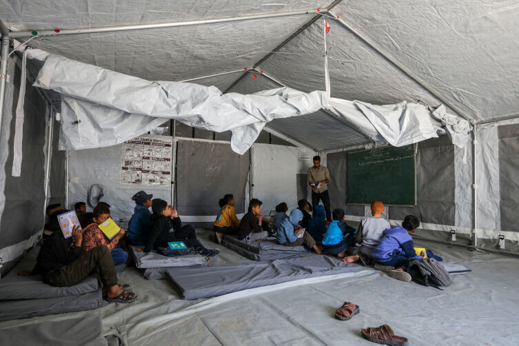 28A10Cef5913B7726B6429D5D9Bae8E8