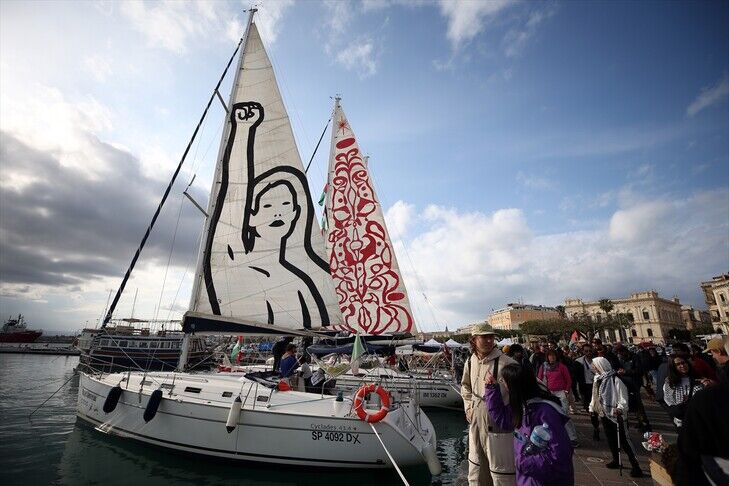 Thumbs B C F306D1D1D93D292F134Ccad0C824Df3C