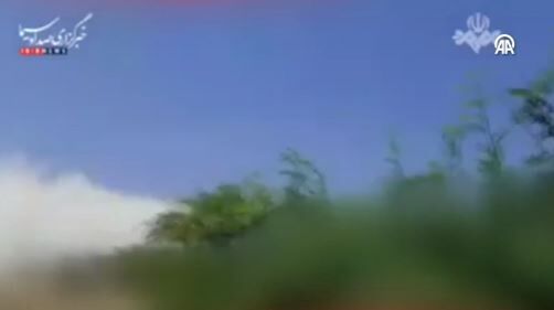 İran’ın, ABD donanmasına ait gemiyi hedef aldığı görüntüler ortaya çıktı