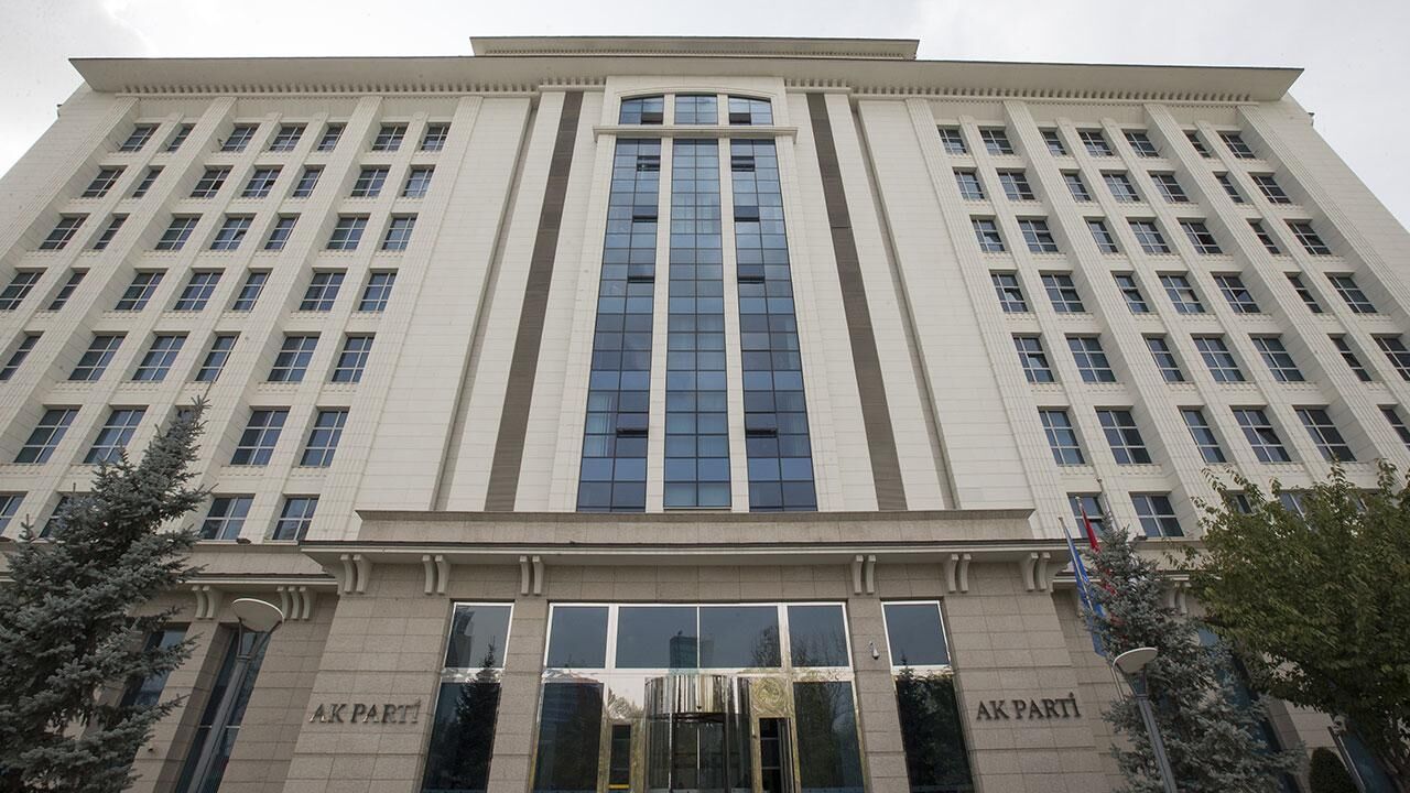AK Parti 4 ilde yeni il başkanlarını belirledi