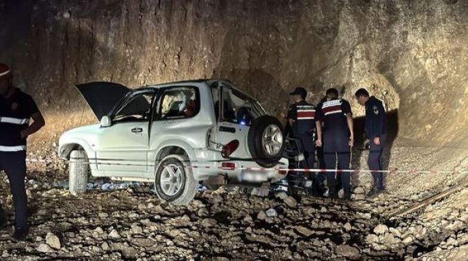 Bolu'da feci kaza! Cip uçurumdan düştü 2 kişi hayatını kaybetti