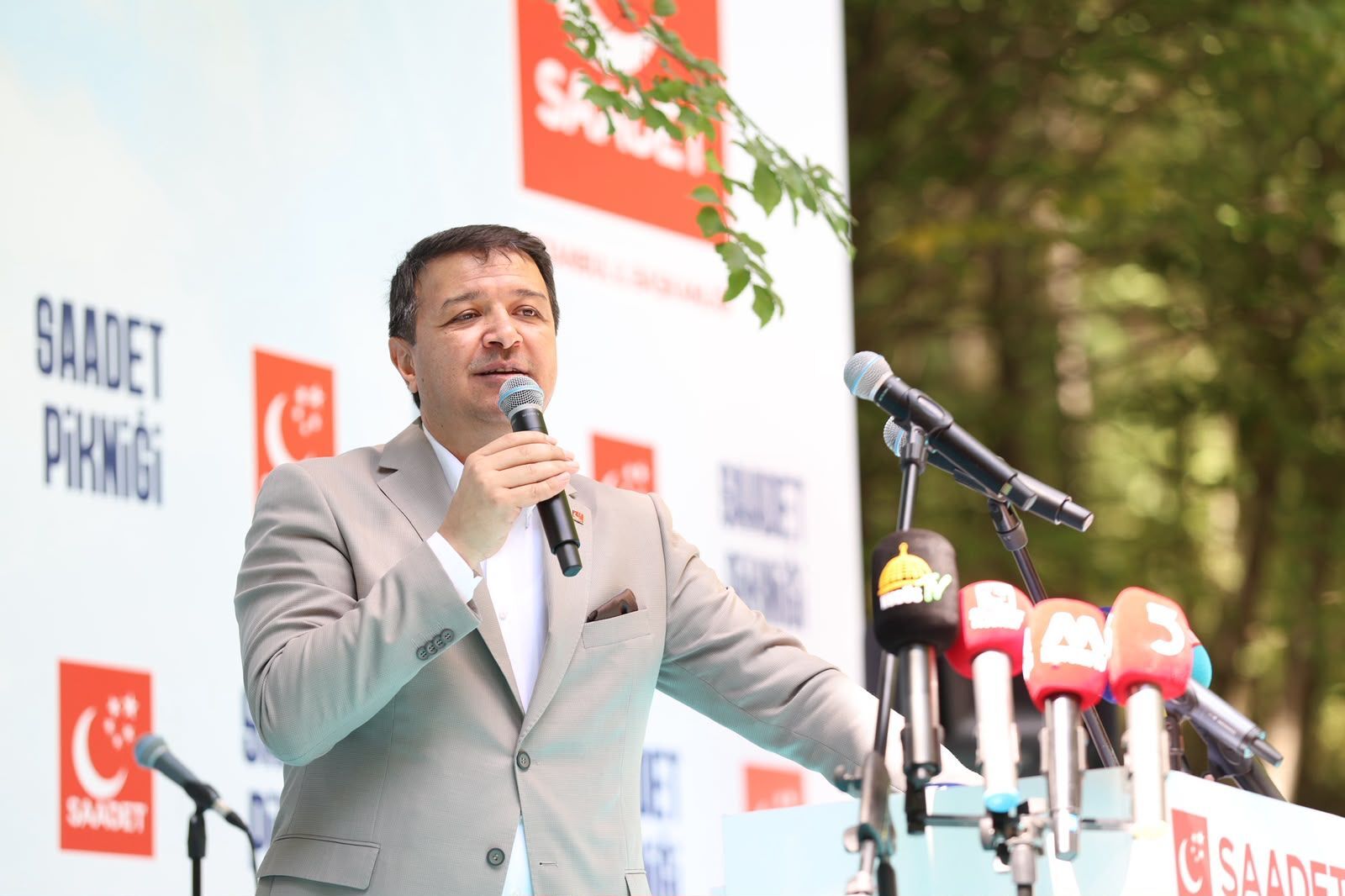 Mahmut Arıkan: “Milletin cüzdanındaki terörü siz ne zaman bitireceksiniz?”