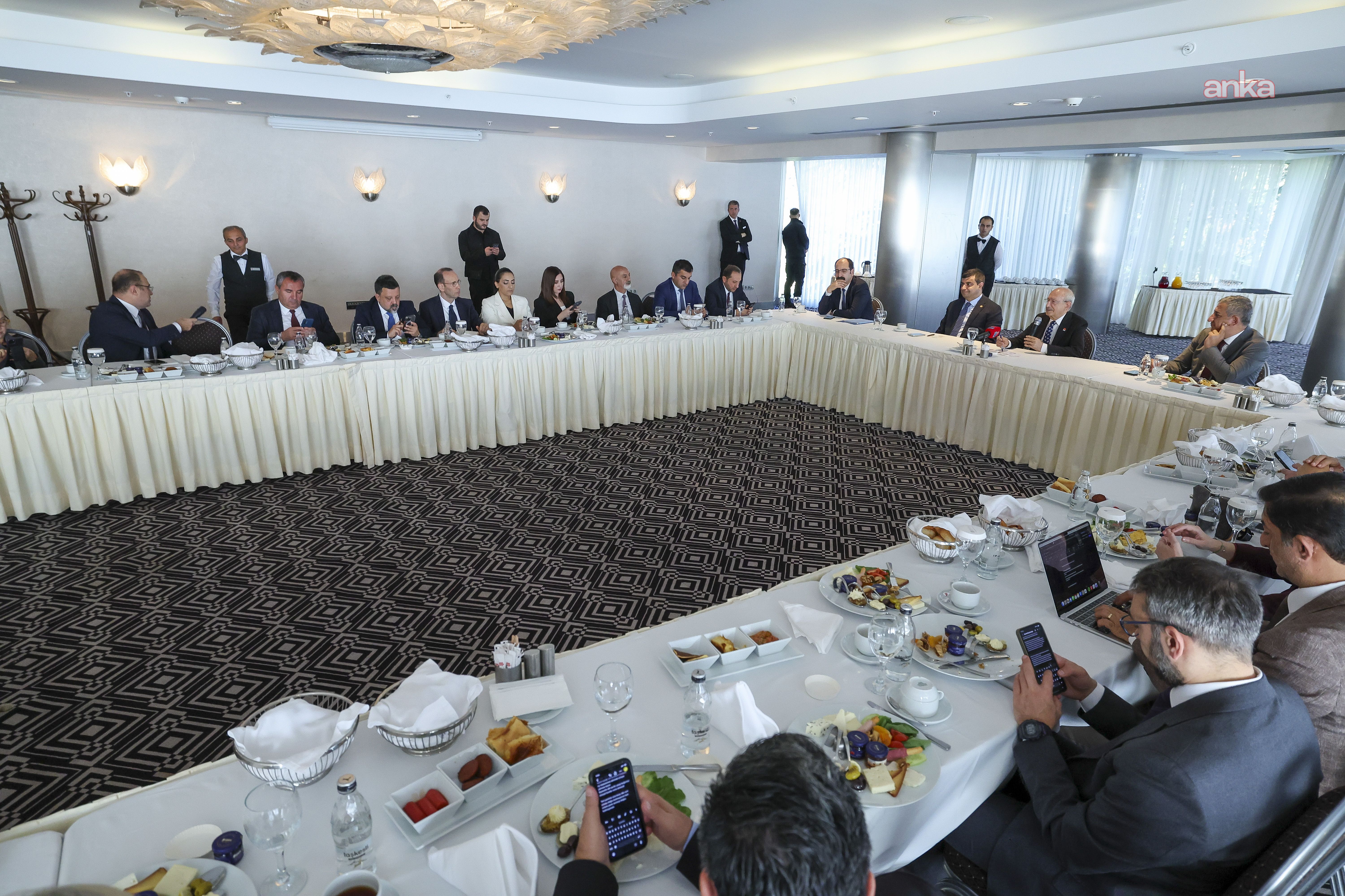 631Ac79F Cb33 43E9 8F6C A4D2Fb0Bec74 W