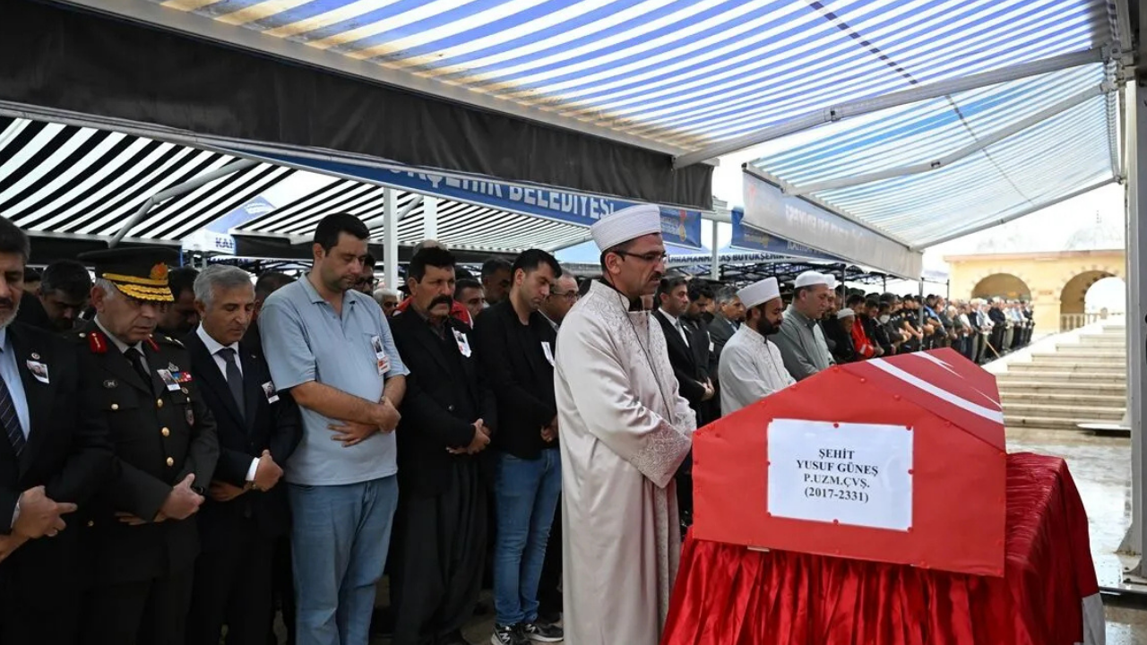 Uzman Çavuş Yusuf Güneş'in Cenazesi (2)